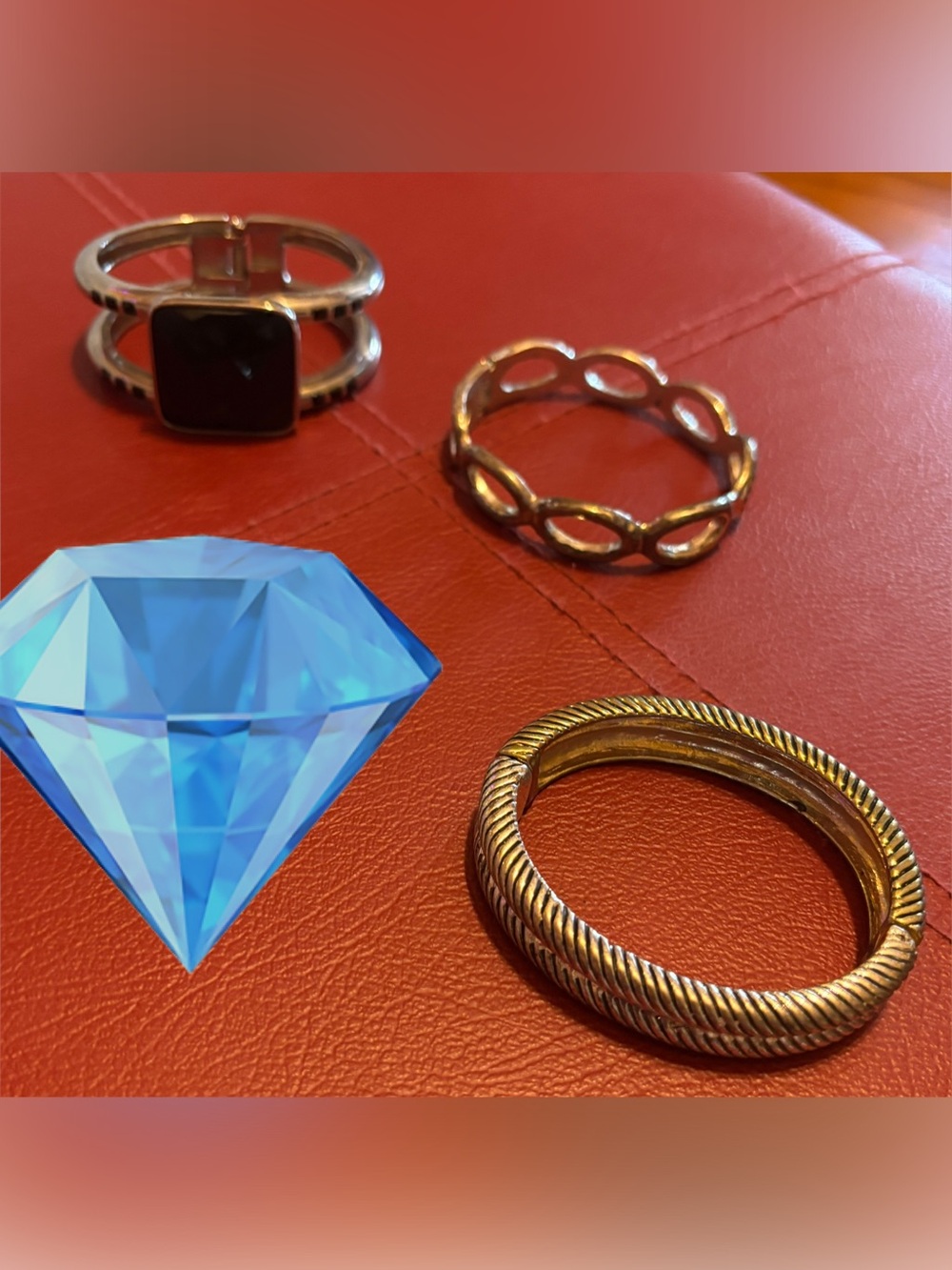 ✨3 Vintage Silver-Tone Hinged Bangle Bracelets